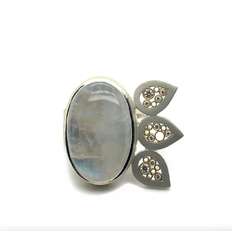 vintage rings for women -Belle Brooke Moonstone Ring