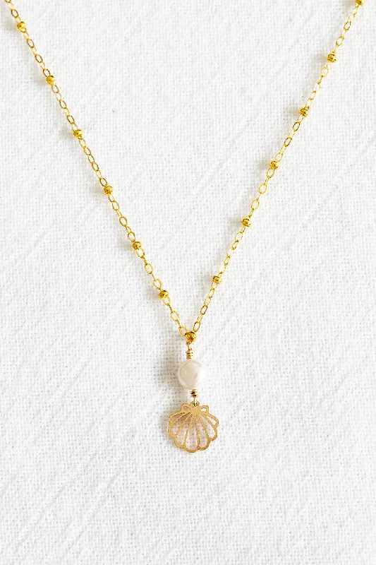 short necklaces for women -Shell White Pearl Beam Necklace