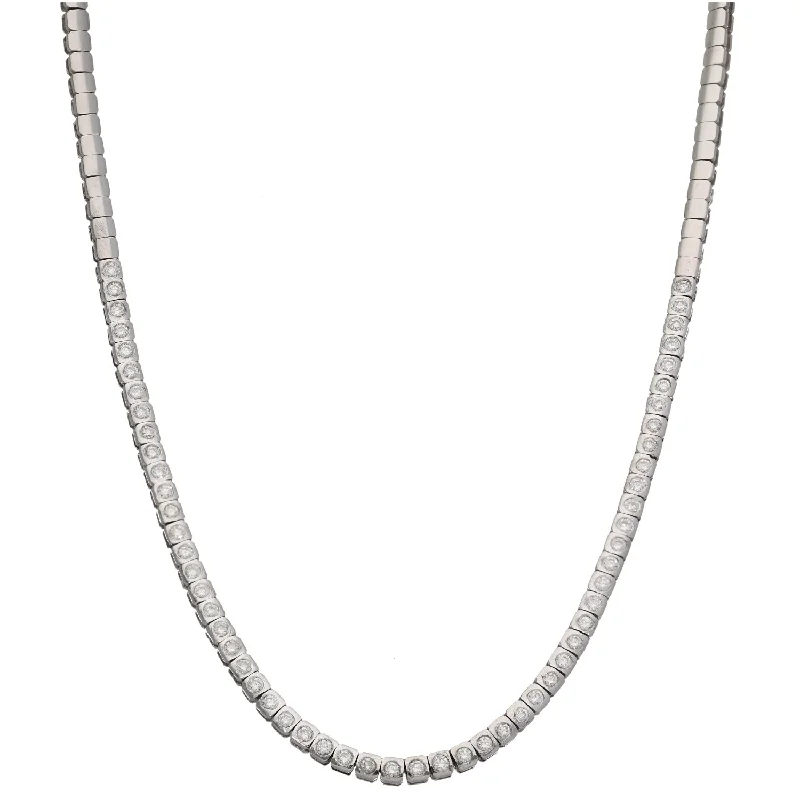 luxury necklaces for women -18ct White Gold 2.85ct Diamond Fancy Necklace 18"