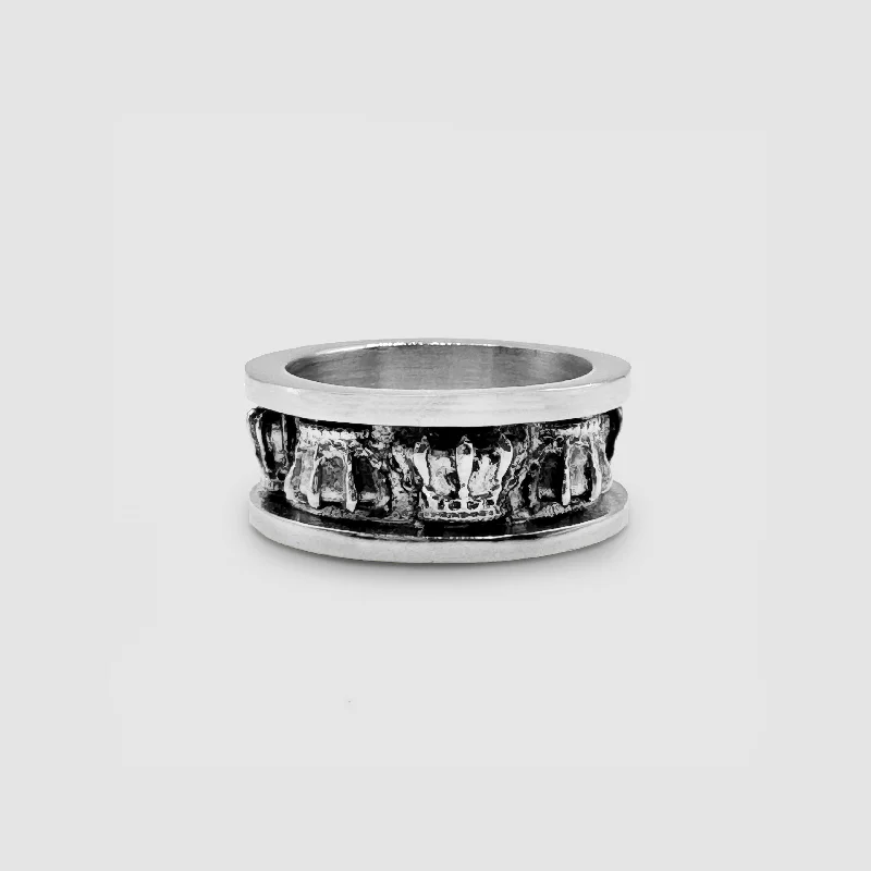 vintage wedding rings for women -Crown Band Ring (Silver)