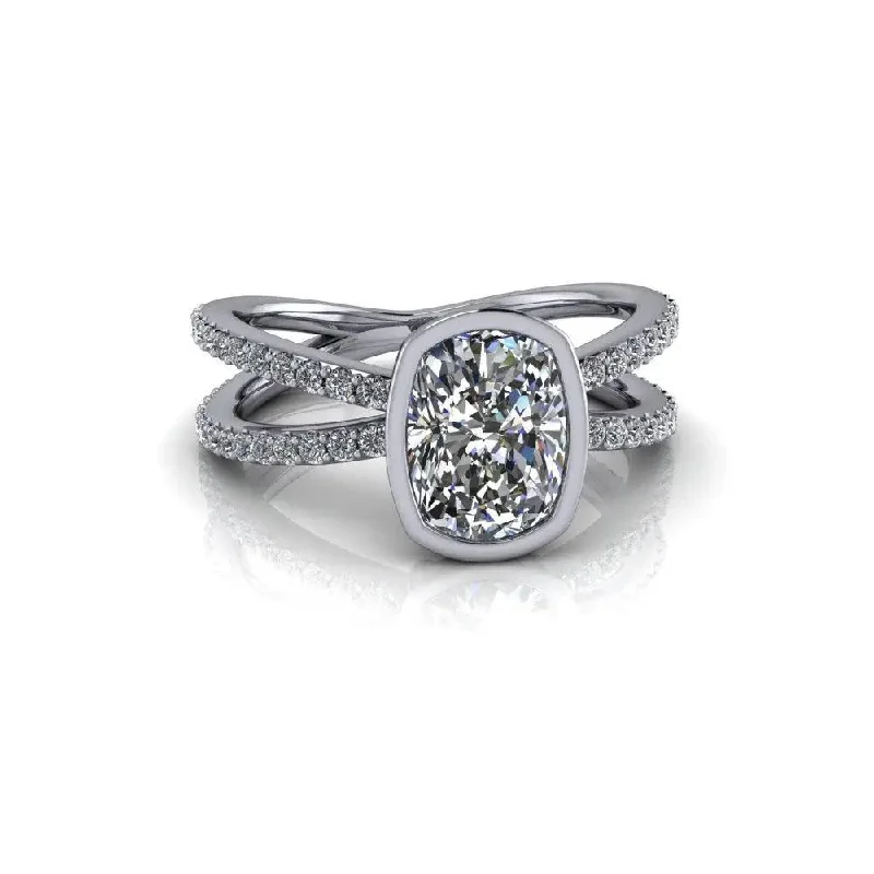 halo setting engagement rings for women -Minnie No. 1 Moissanite Ring