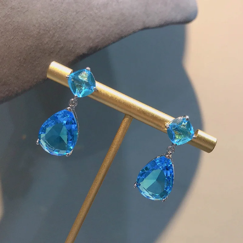 Blue Diamond Ear Studs [Price for One Pair]]