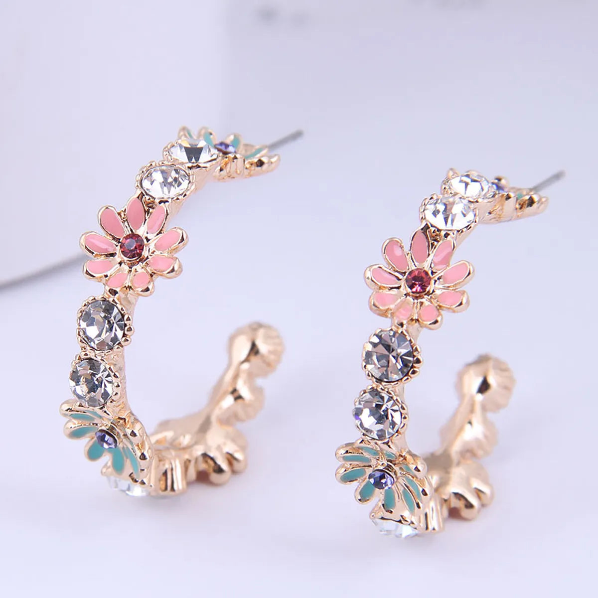 vintage cushion cut engagement rings for women -Wholesale Korean Fashion Metal Chrysanthemum Flash Diamond Earrings Gooddiy